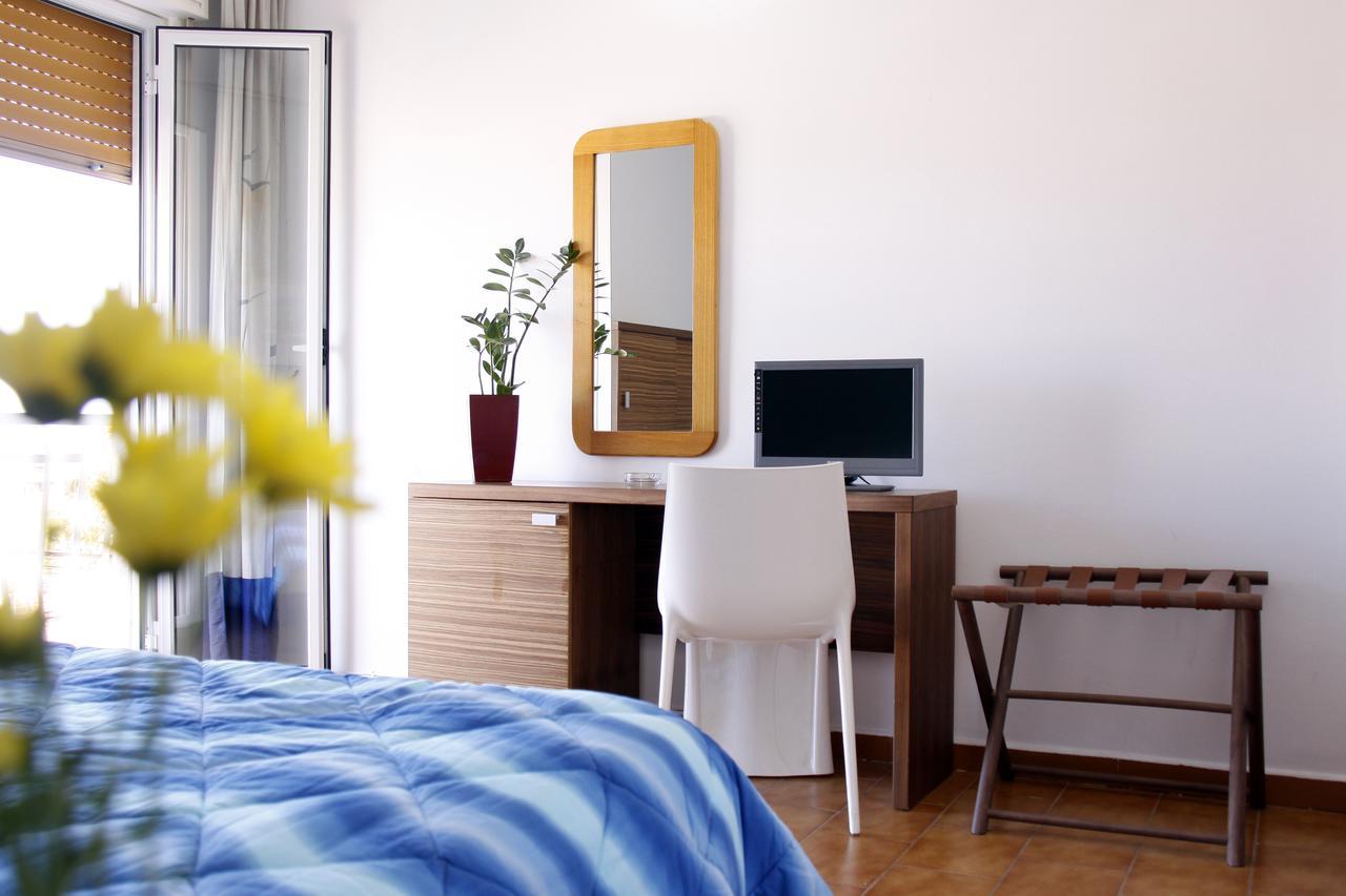 Hotel Eufemia Isola delle Femmine Ngoại thất bức ảnh